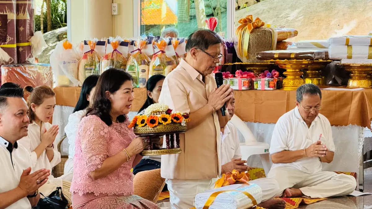 Benjaporn Group联合主办卡提那法会 为Wat Pa Saeng Tham兴建多功能大厅募款